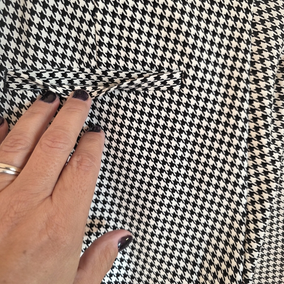 Torrid Black and White Houndstooth Women's Trousers - Picture 4 of 8